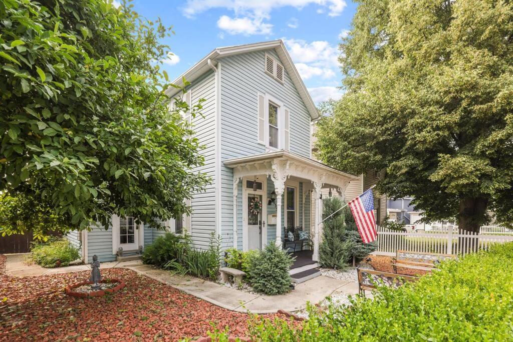 Charming Victorian Home - 2 Minutes To Downtown Ланкастър Екстериор снимка